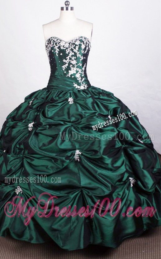 Beautiful Dark Green Sweetheart Sweet 15 Dress with Appliques